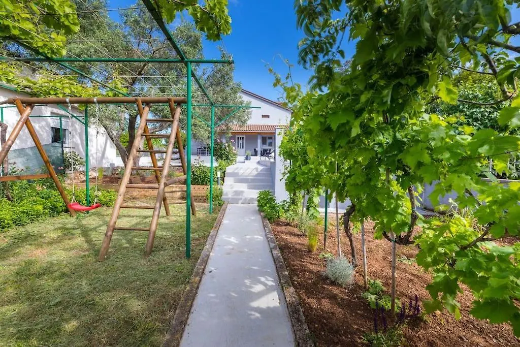 House Katarina With Private Swiming Pool Villa Póla